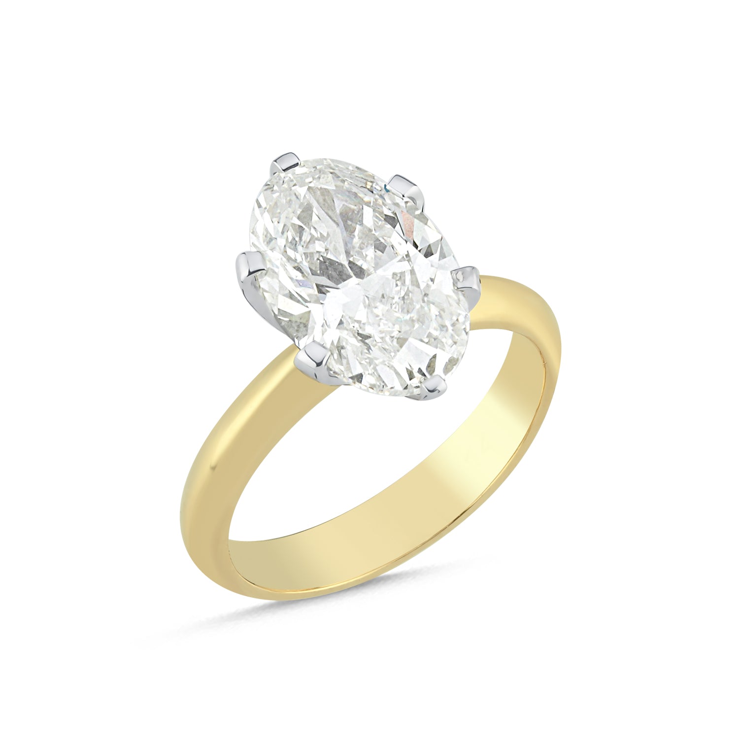 AURA 4 ct Oval Kesim Yüzük